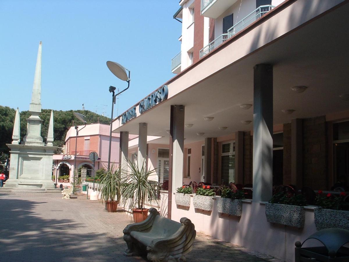 Hotel Calipso Лідо-дельї-Естензі Екстер'єр фото